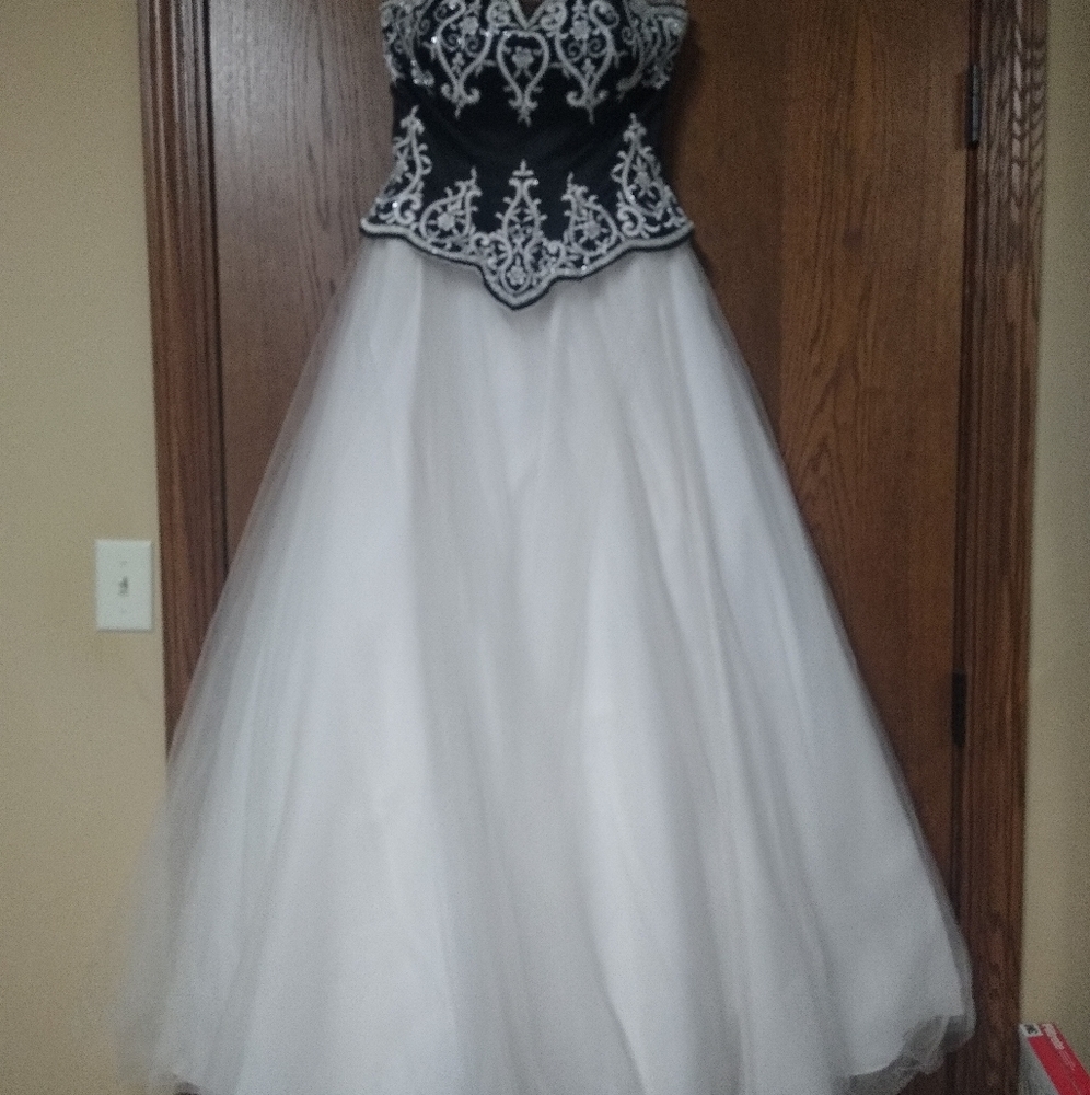 David's Bridal Strapless Black and White Prom Gown